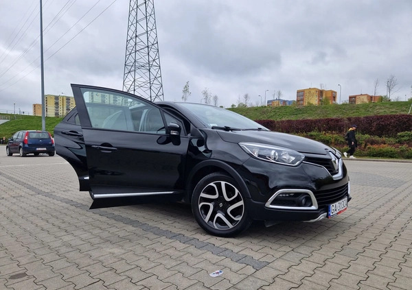 Renault Captur cena 49600 przebieg: 104831, rok produkcji 2015 z Gdańsk małe 781